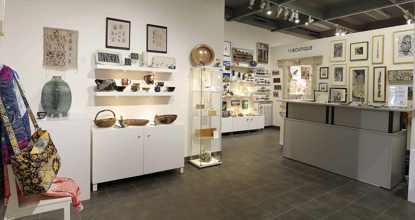 SCCBoutiqueCrop